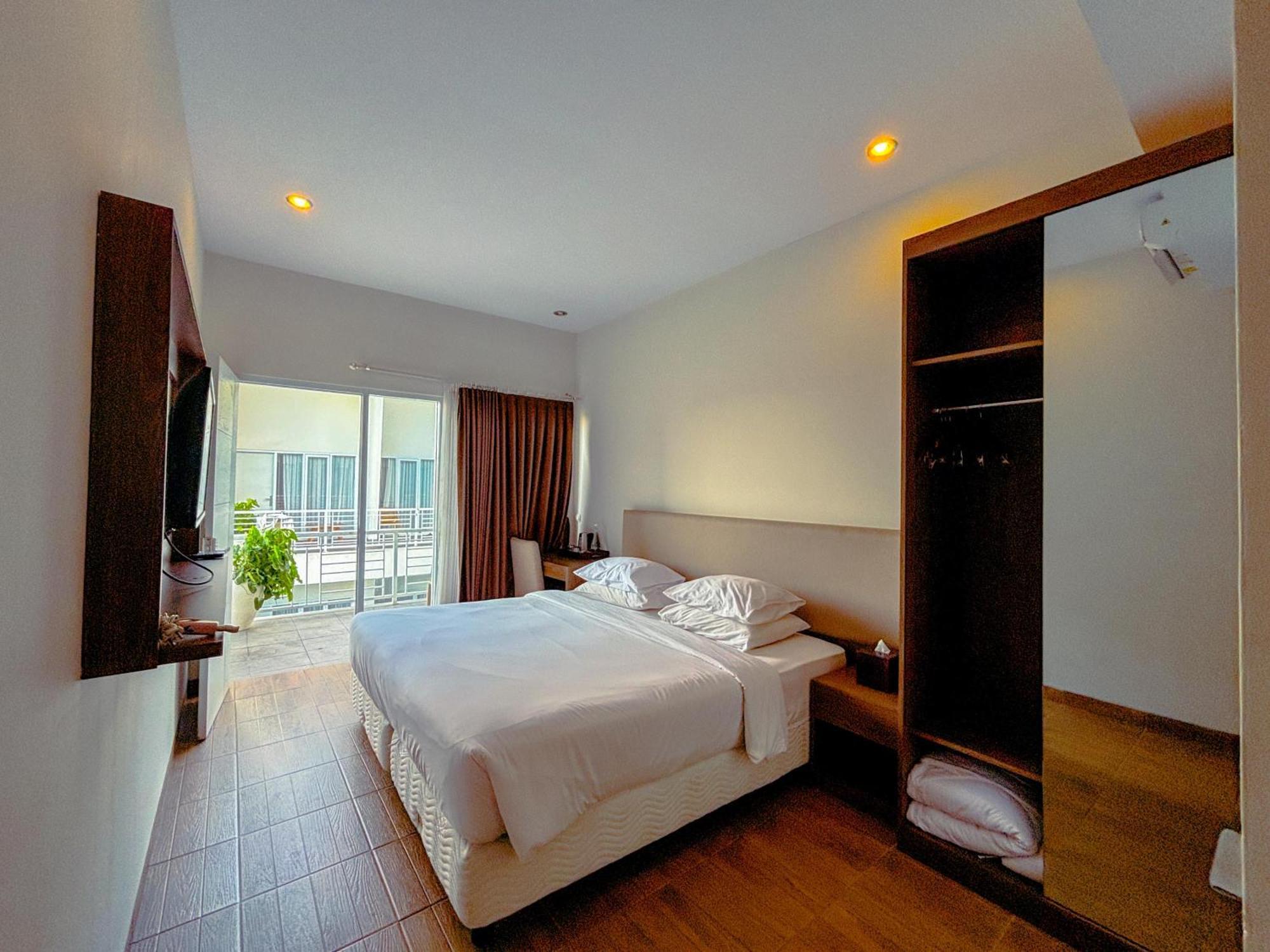Casa Due Hotel Canggu Buitenkant foto